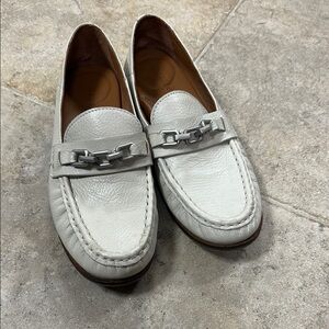 Gentle Souls Bone White Leather Loafers with Chain Detail